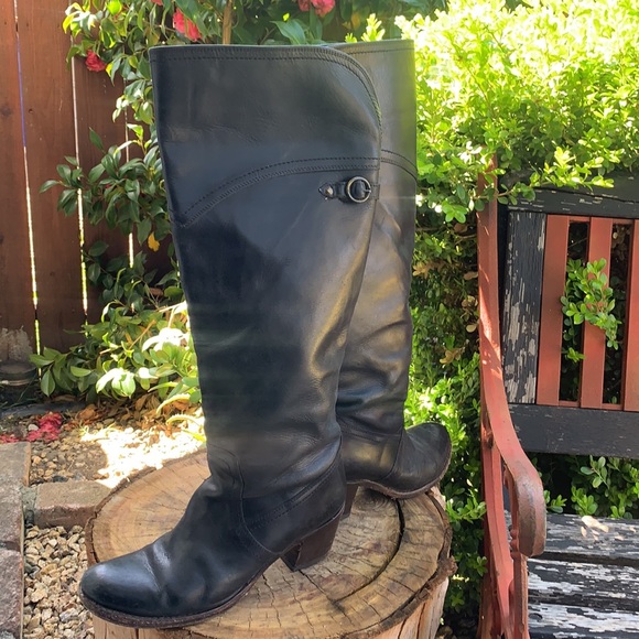 Frye knee boots size 9 - Picture 9 of 17